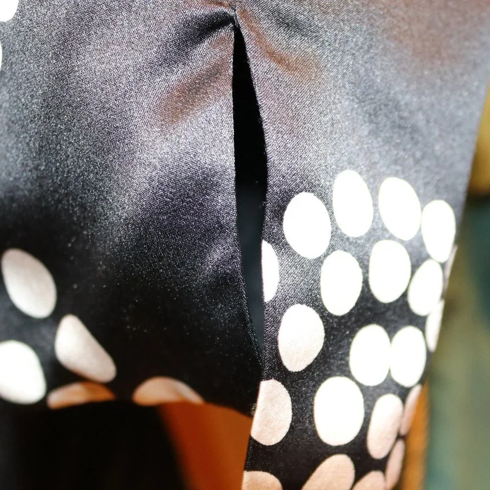 Blunauta Silk Blazer - Picture 5 of 7